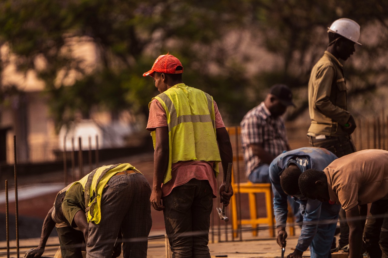 Real-Time Safety Alerts to Enhance Workplace Safety Awareness